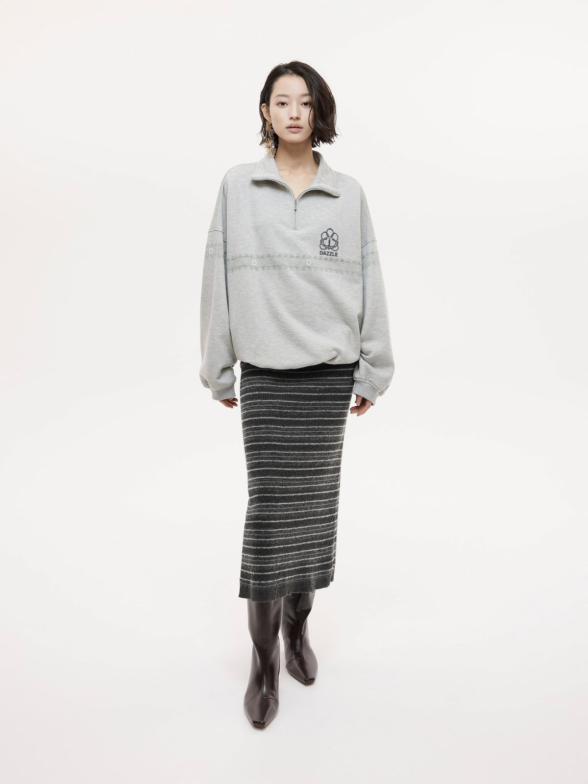 DAZZLE Sweatshirt 2J3J102