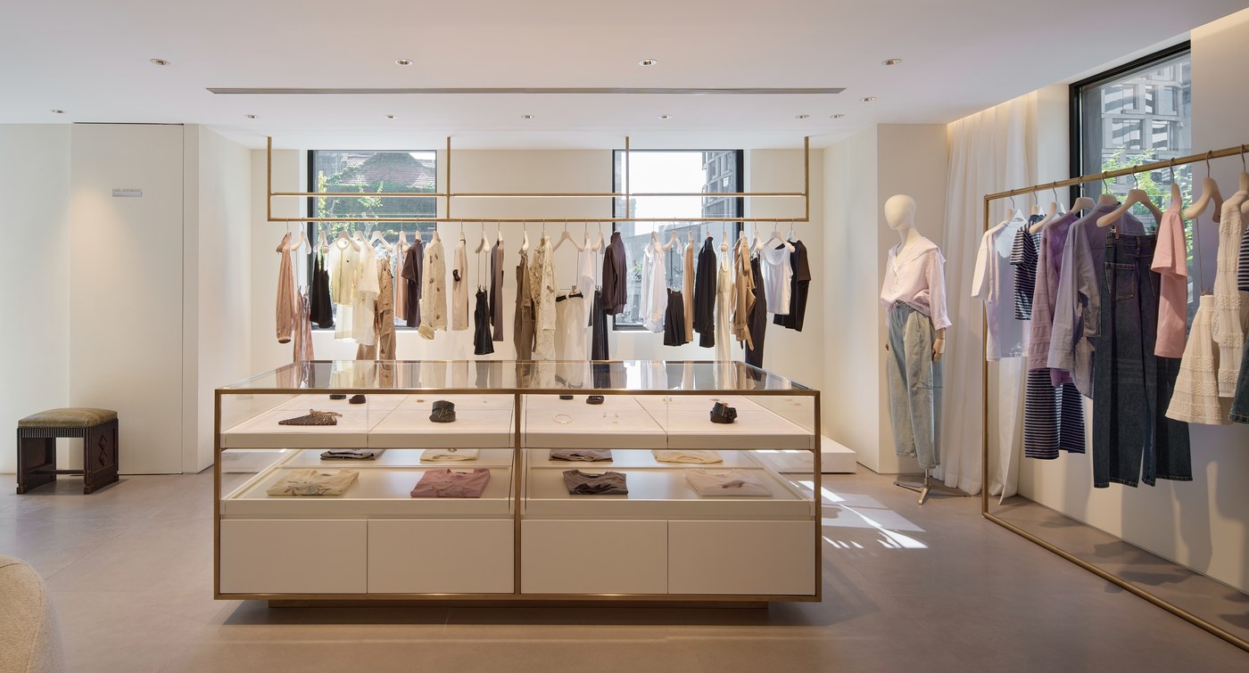 DAZZLE Maison boutique interior